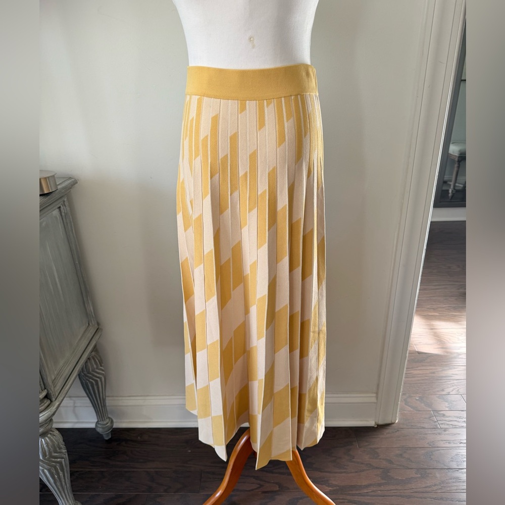 Tory Burch Sport Pleated Technical Midi Skirt Size Medium - Picture 5 of 11